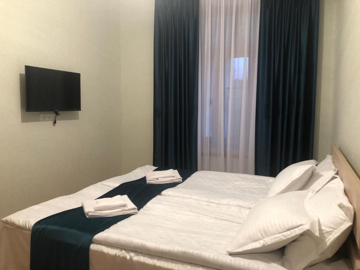 Cozy House Hotel Телави Екстериор снимка