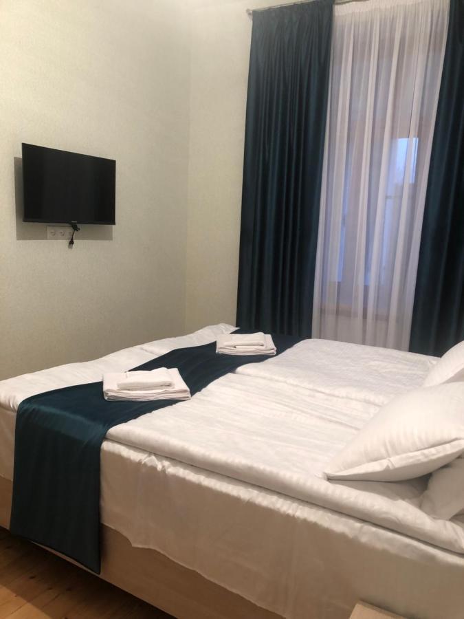 Cozy House Hotel Телави Екстериор снимка