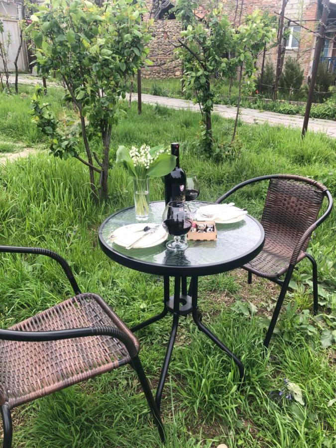 Cozy House Hotel Телави Екстериор снимка